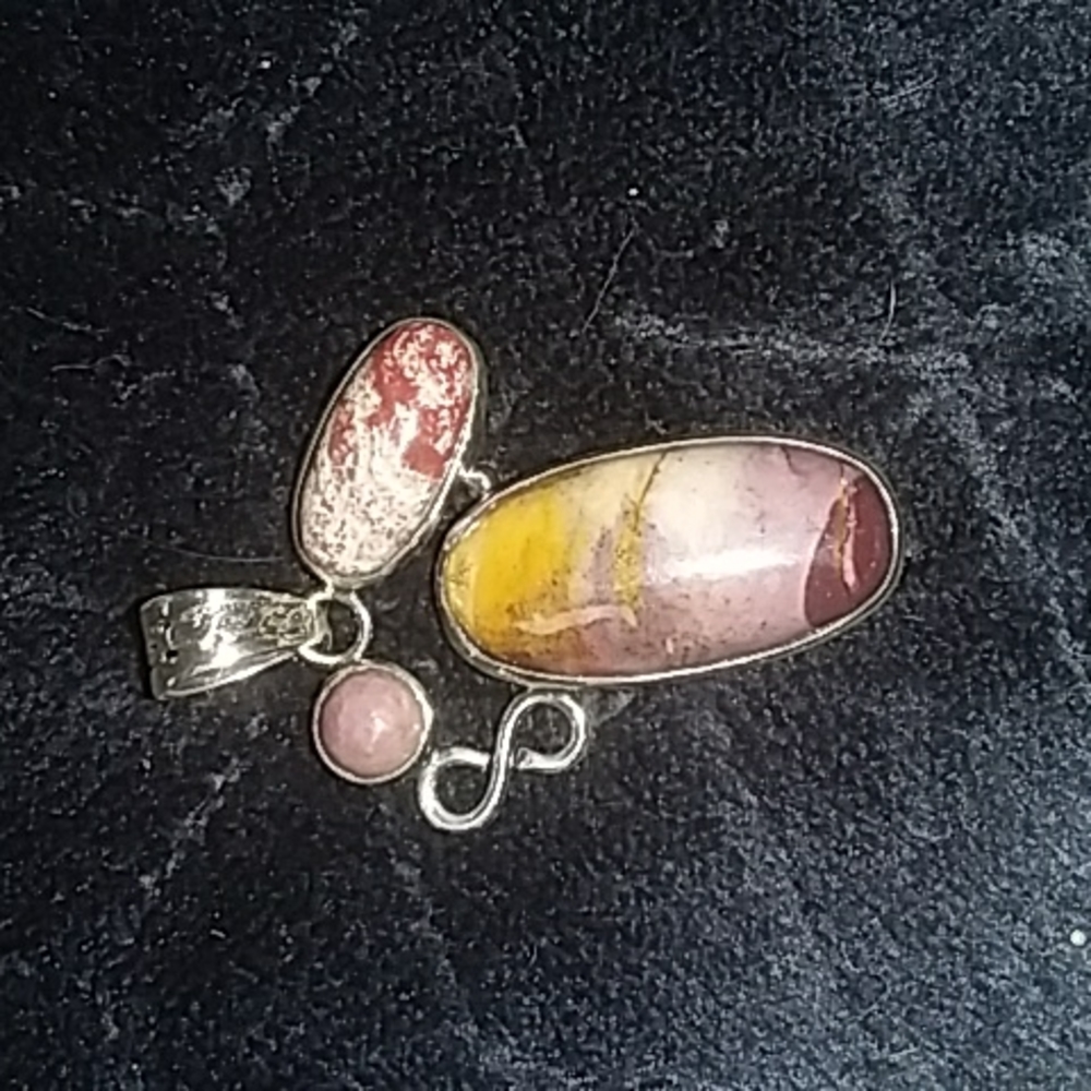 Pendant